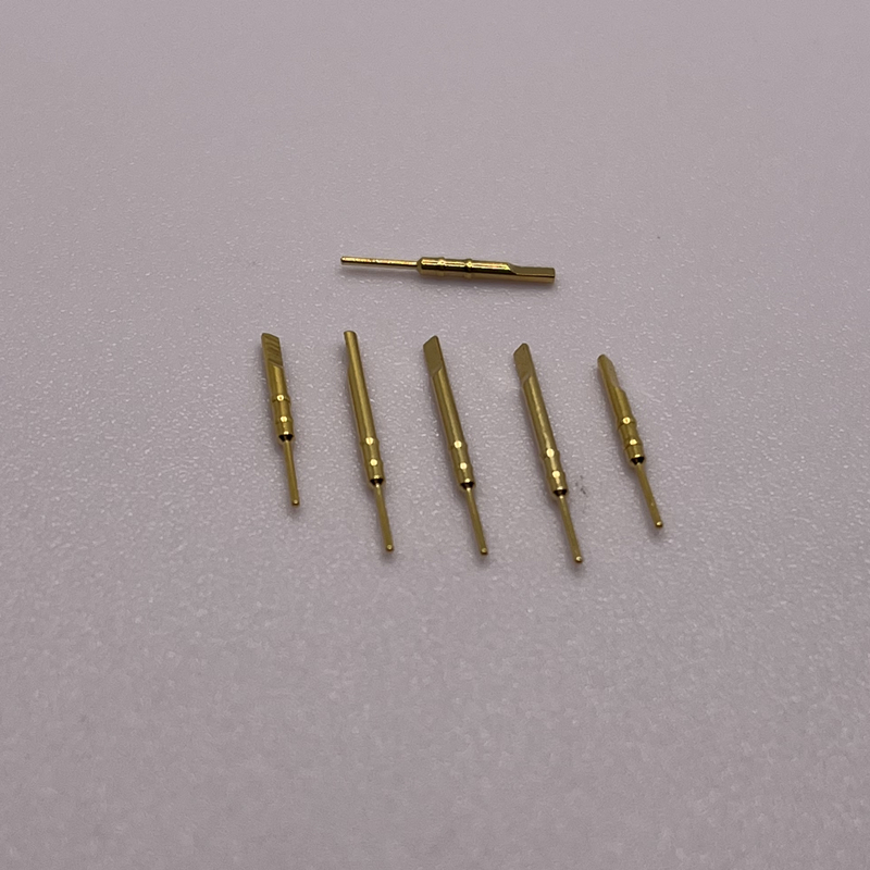 0,8 x 23 mm große Kontaktstifte für Industriesteckverbinder 